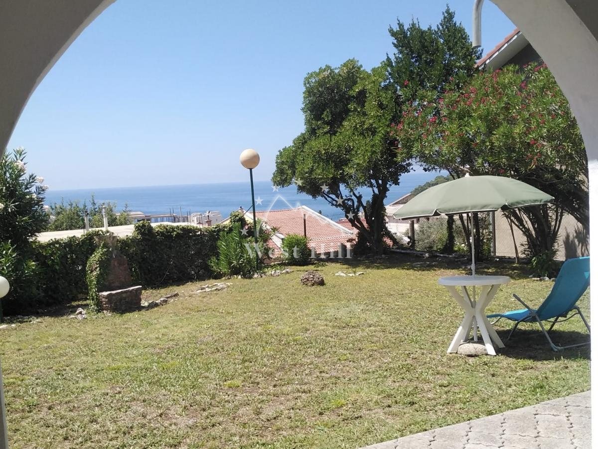 Sea-View Mini-Hotel for Renovation with Vineyard Near Bus Station