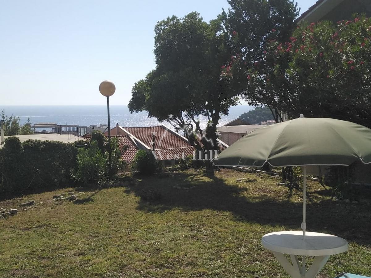 Sea-View Mini-Hotel for Renovation with Vineyard Near Bus Station