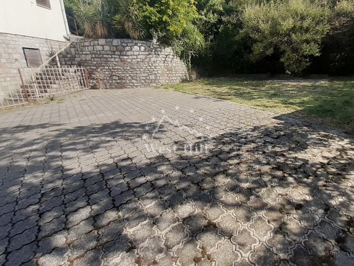 Sea-View Mini-Hotel for Renovation with Vineyard Near Bus Station