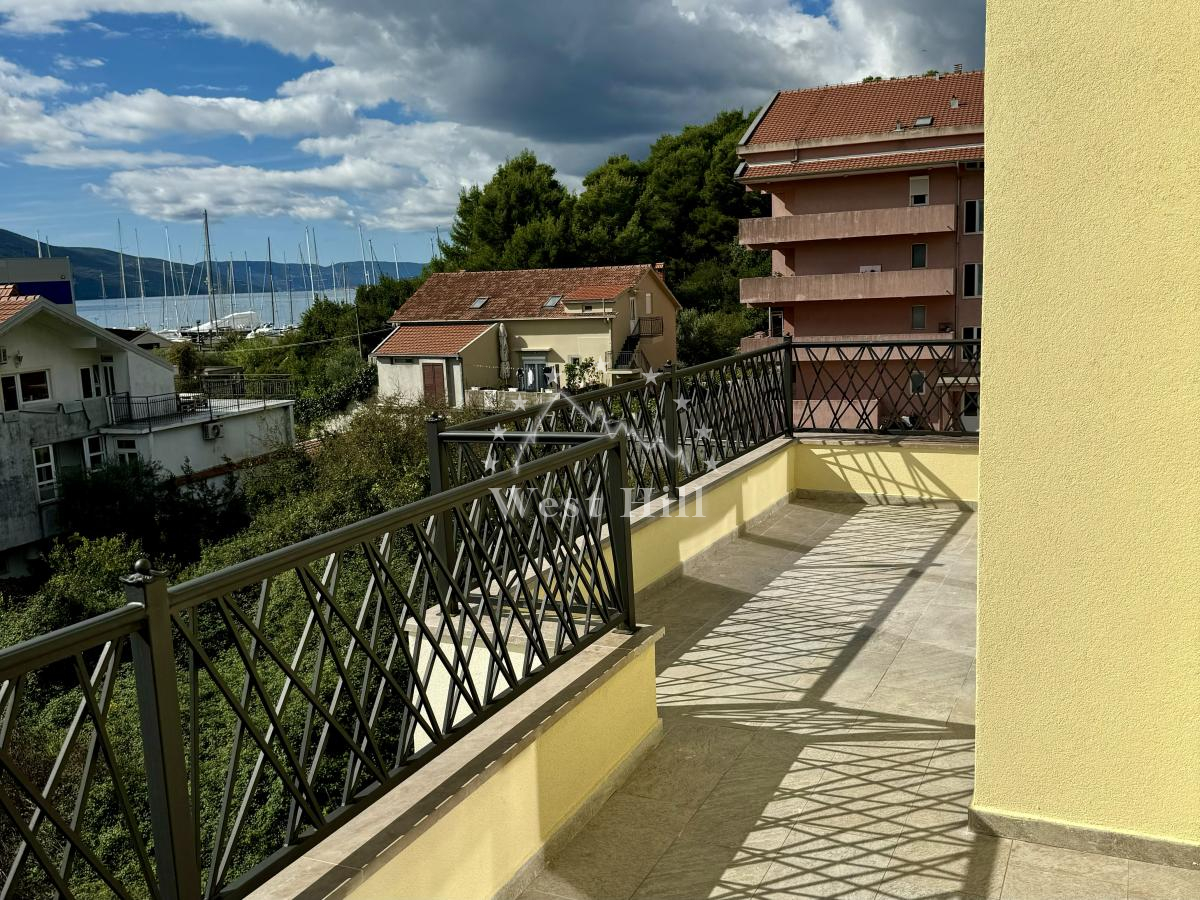 Mini-hotel near the sea