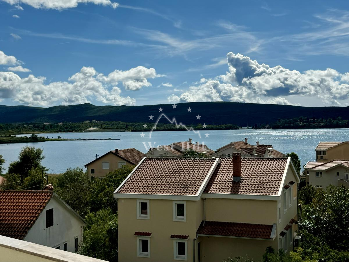 Mini-hotel near the sea