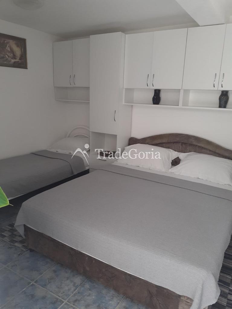 Mini-Hotel mit 6 Apartments in Bar Stadt 280m vom Meer entfernt