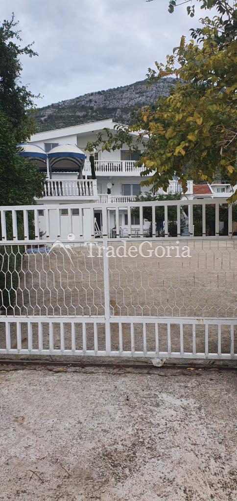 Mini-Hotel mit 6 Apartments in Bar Stadt 280m vom Meer entfernt