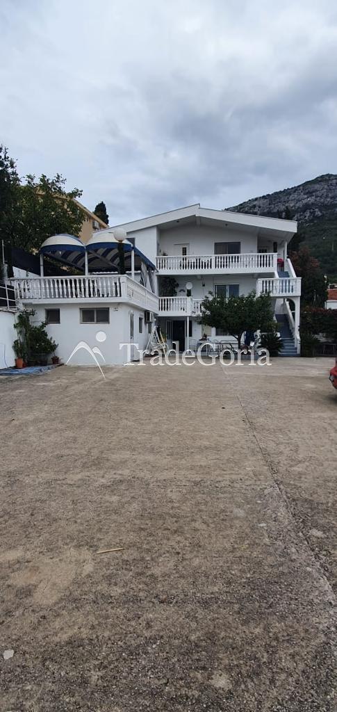 Mini-Hotel mit 6 Apartments in Bar Stadt 280m vom Meer entfernt