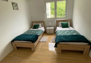 Moderan stan u novom stambenom kompleksu, 2 spavaće sobe, 65 m2, Rafailovići