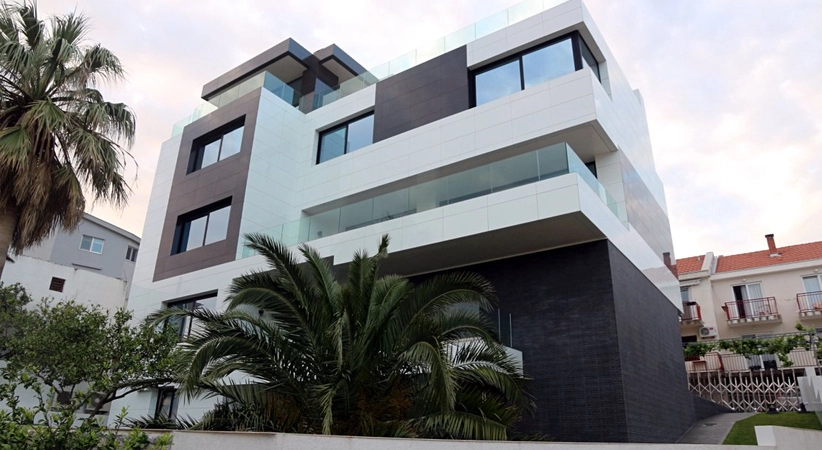 Modern style villa for sale in Becici