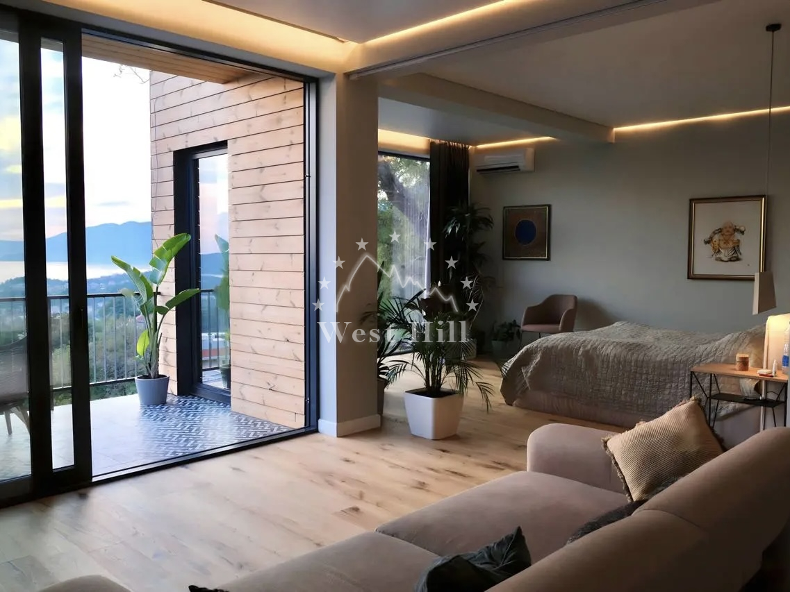 Modern townhouse with panoramic views of the sea, mountains and bay near Tivat