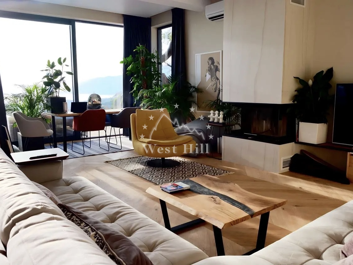 Modern townhouse with panoramic views of the sea, mountains and bay near Tivat