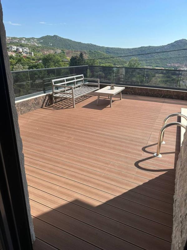 Modern villa for sale in Old Bar.