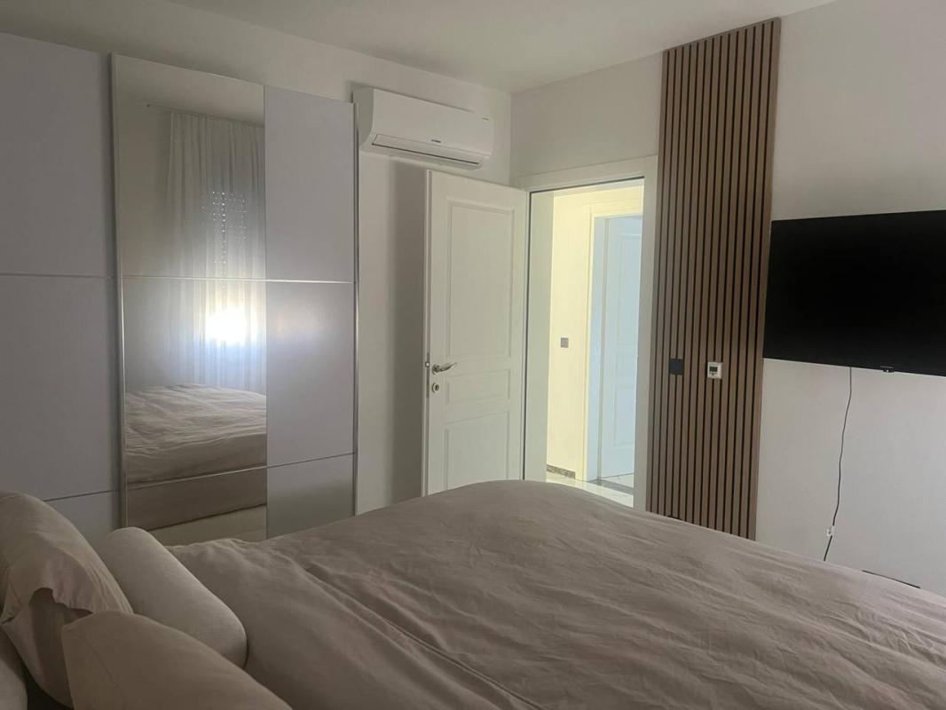 Modern villa for sale in Old Bar.