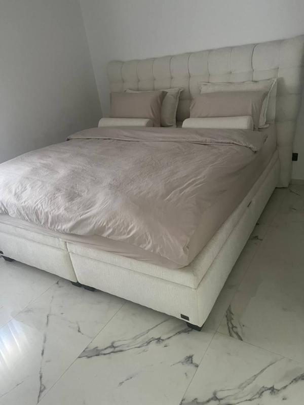 Modern villa for sale in Old Bar.