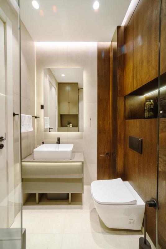 For sale new apartment 69m2 in a new luxury complex on the beach