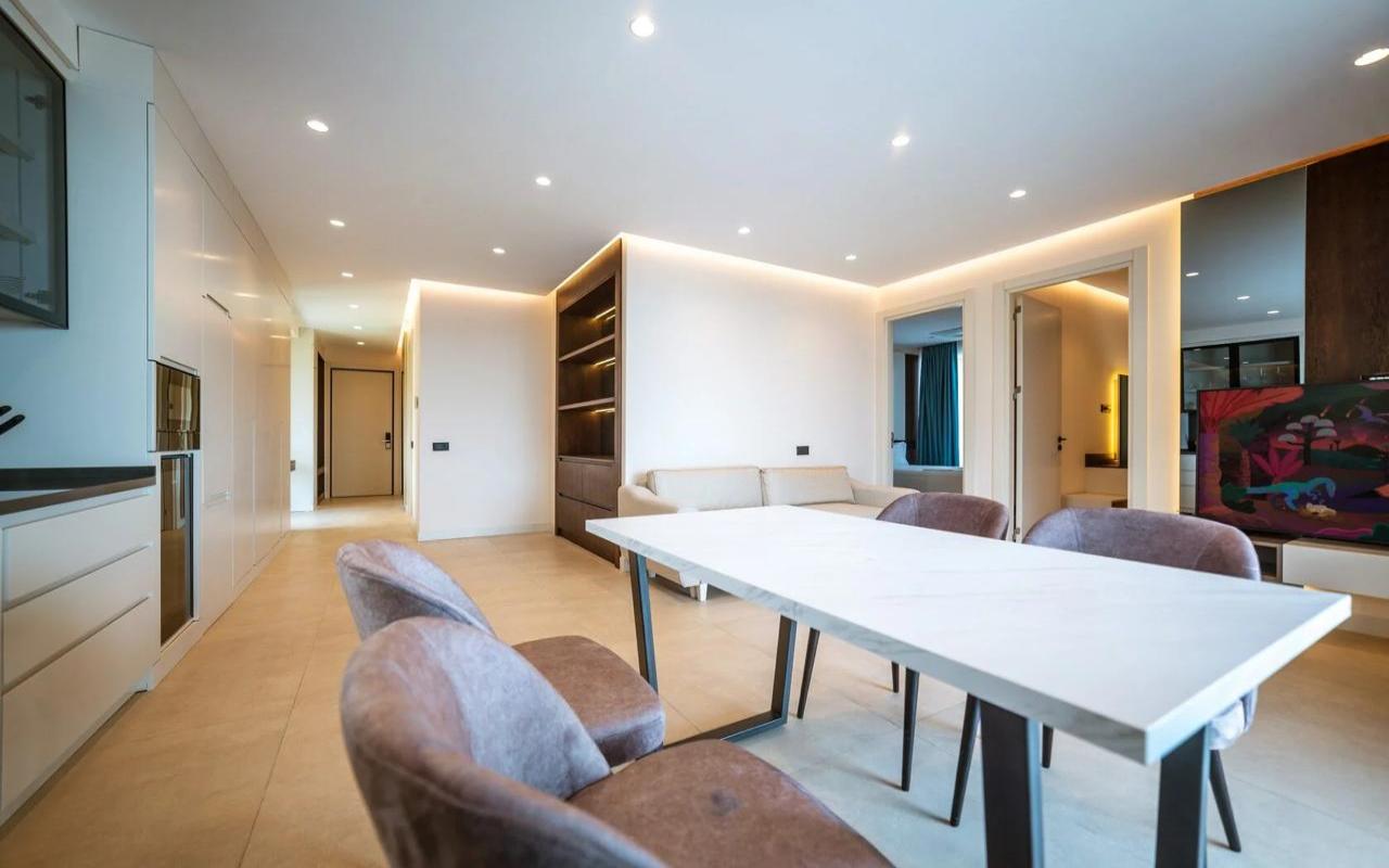 For sale new apartment 116m2 in a new luxury complex on the beach