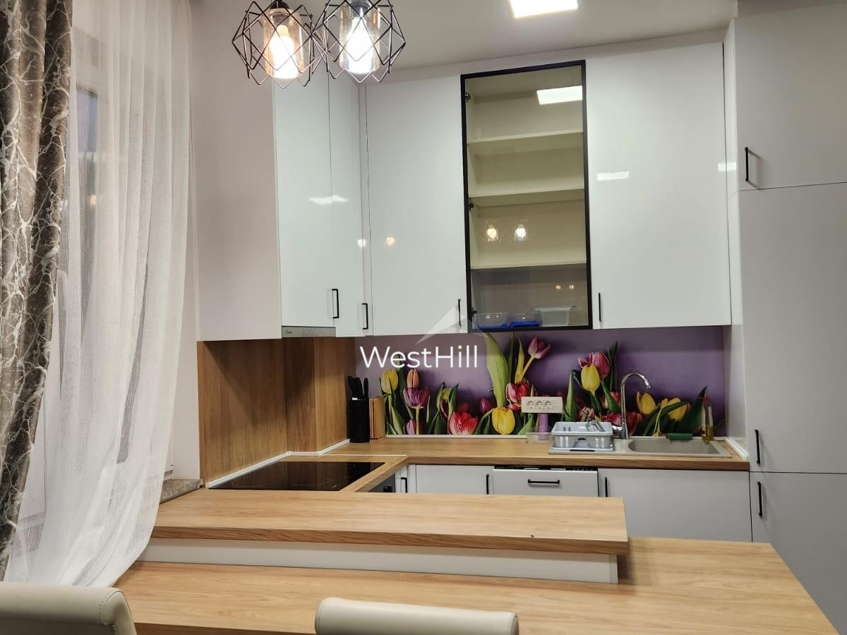 Neue Wohnung in Djenovici, 50 m vom Meer