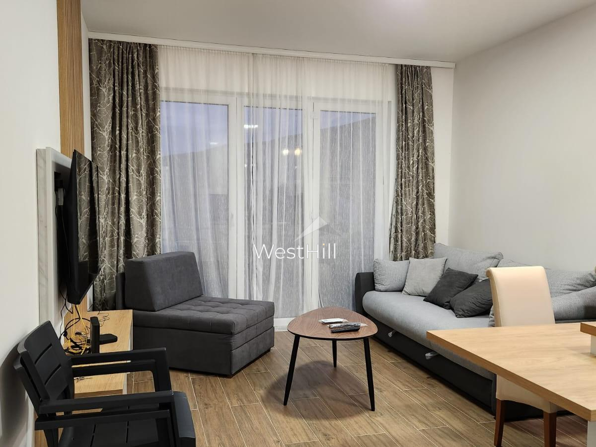 Neue Wohnung in Djenovici, 50 m vom Meer