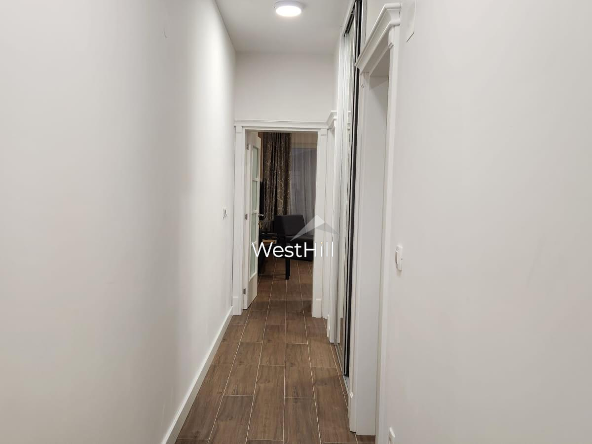 Neue Wohnung in Djenovici, 50 m vom Meer