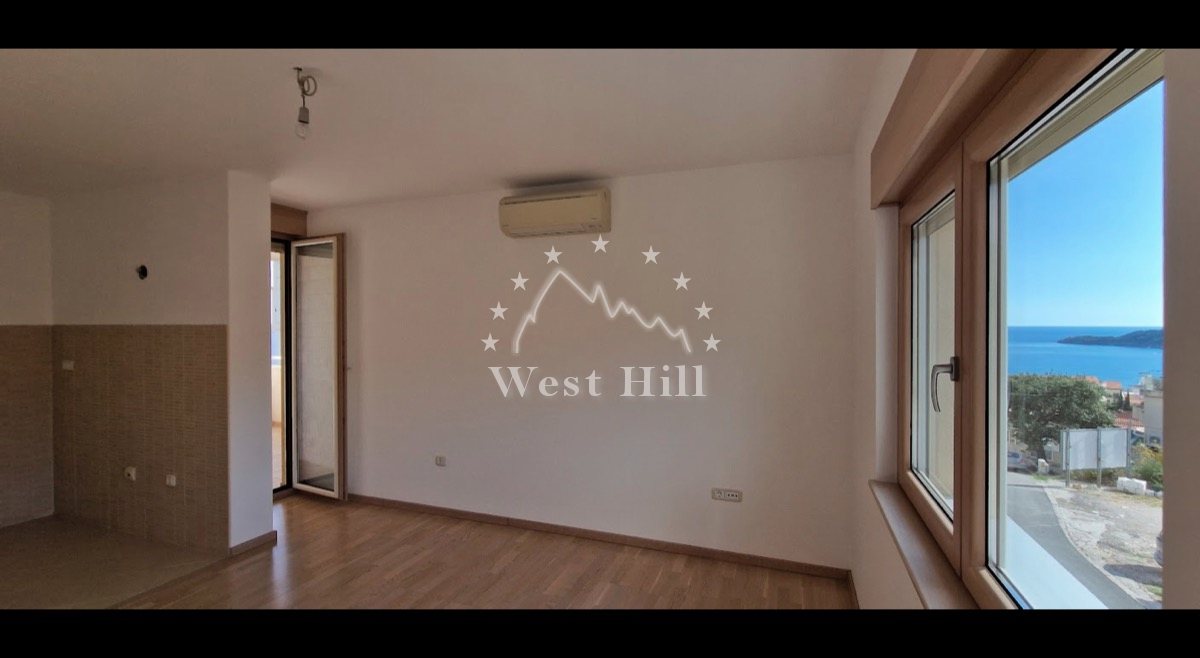 New apartments in Becici in a club house