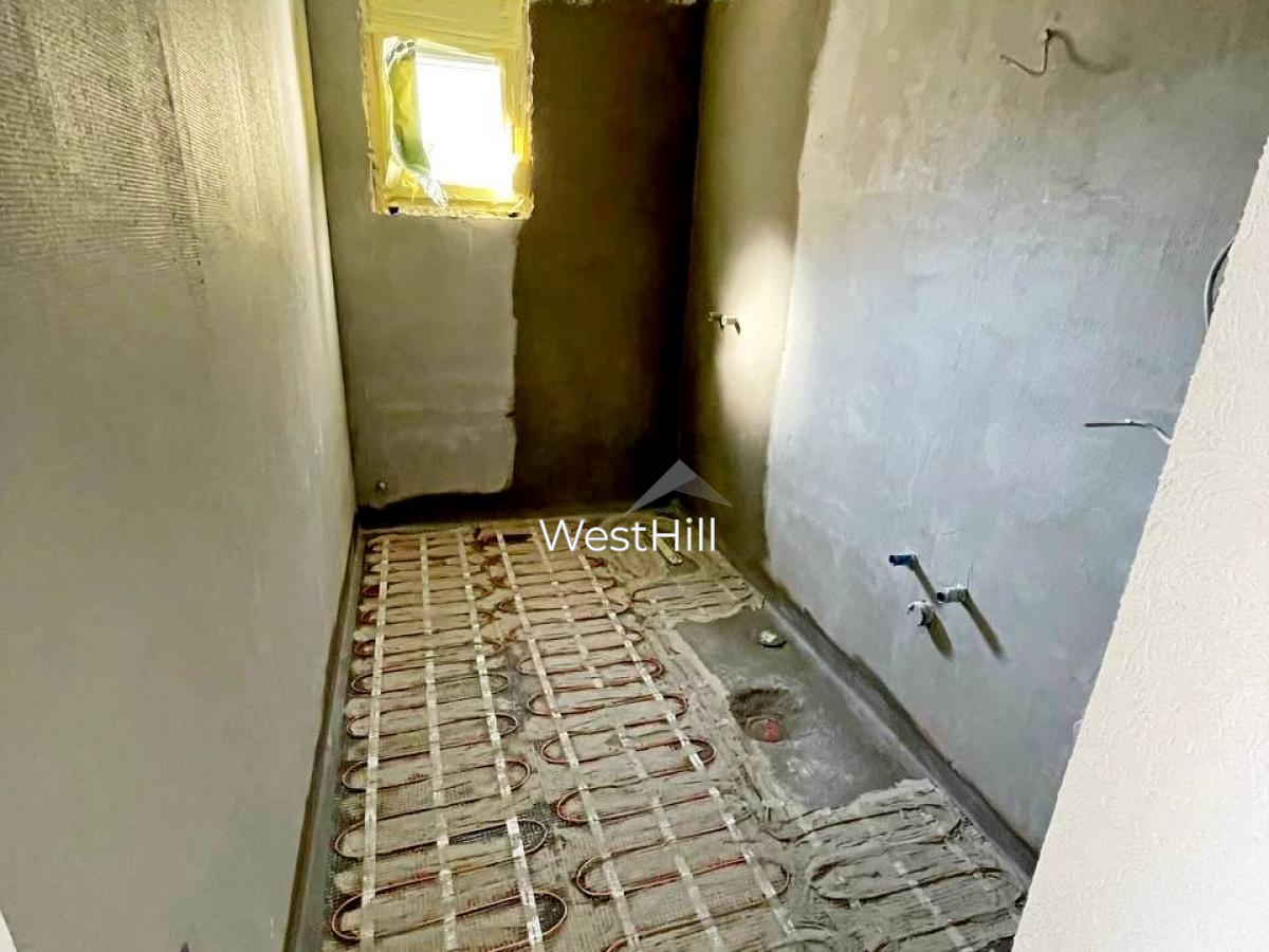 Neugebautes, legal registriertes 3-Zimmer-Haus in Susanj, Bar