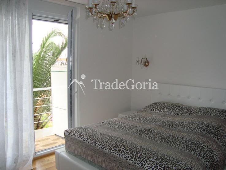New villa in Krašići 20m from the sea