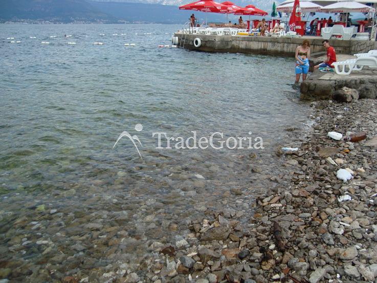 New villa in Krašići 20m from the sea