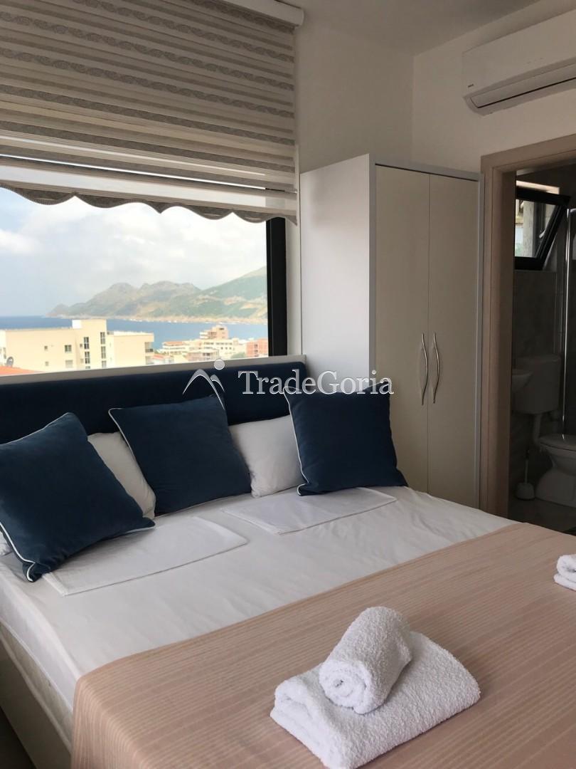 Neues Hotel mit 9 Apartments + Penthouse in Dobrа Voda