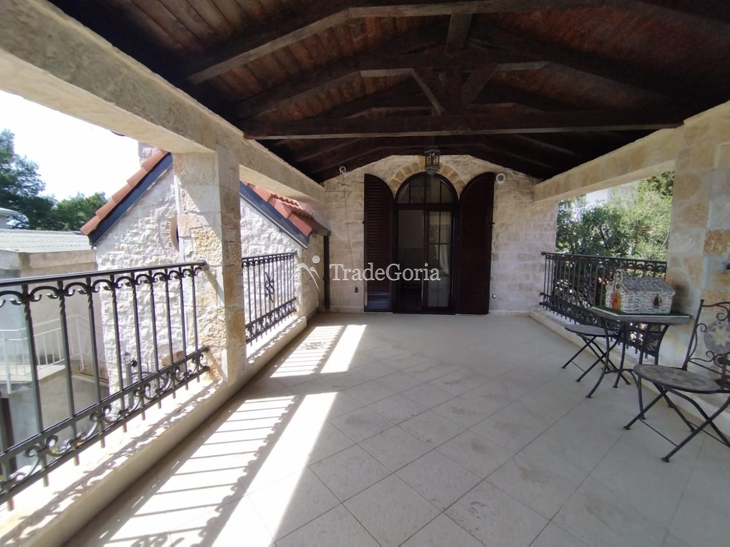 New magnificent three-story house in Sutomore