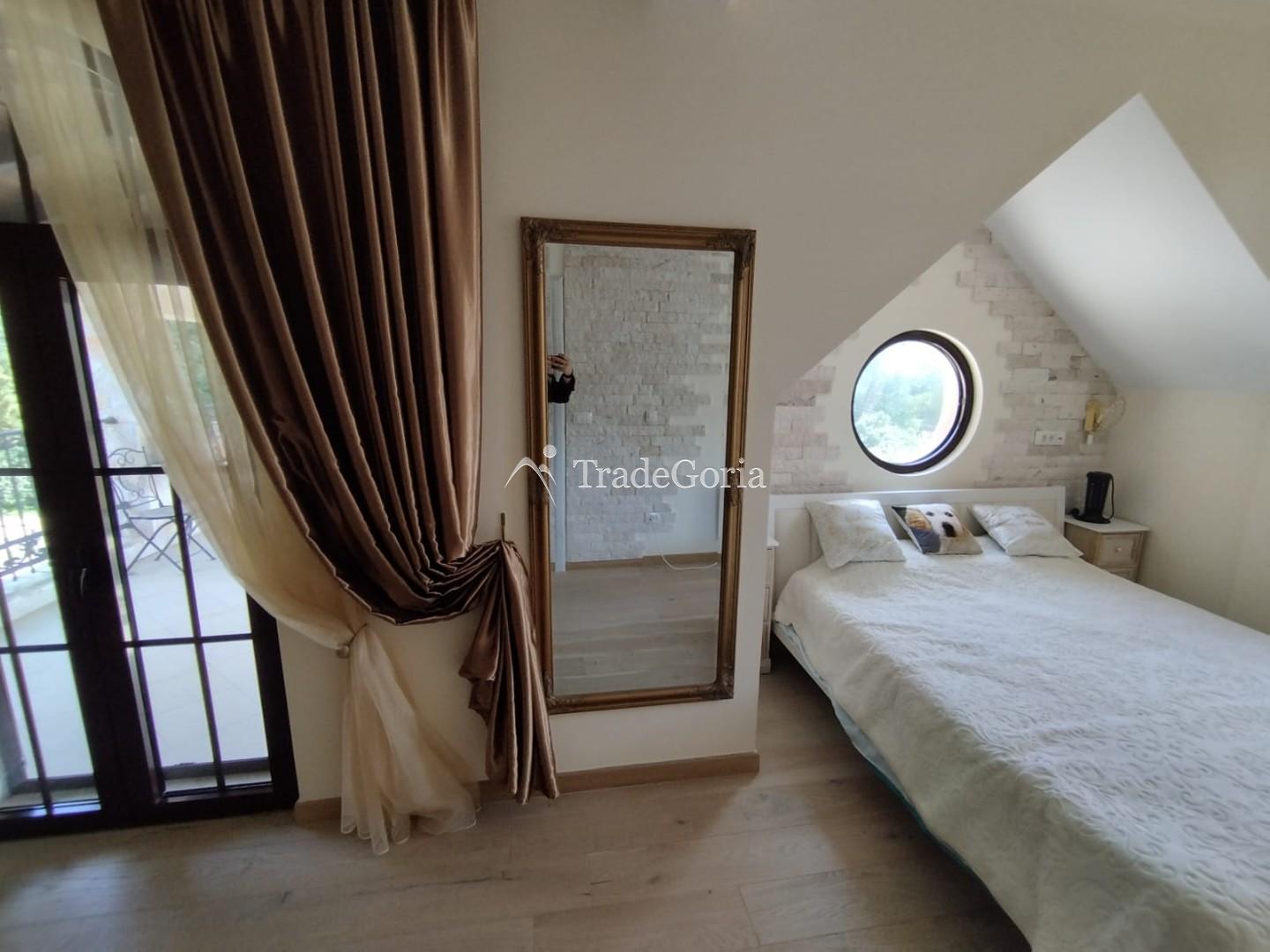 New magnificent three-story house in Sutomore