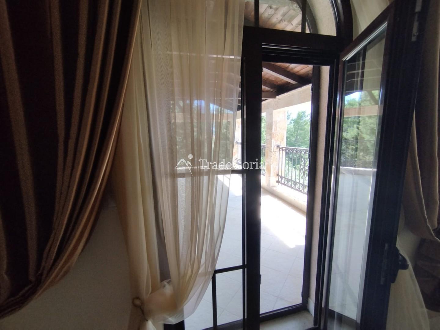 New magnificent three-story house in Sutomore