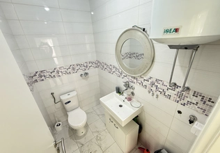 Büro 40m² in Budva