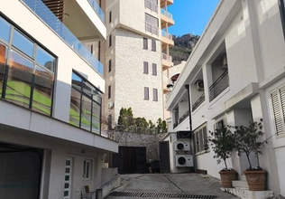 1-Zimmer-Apartment, erste Reihe zum Meer, Rafailovići