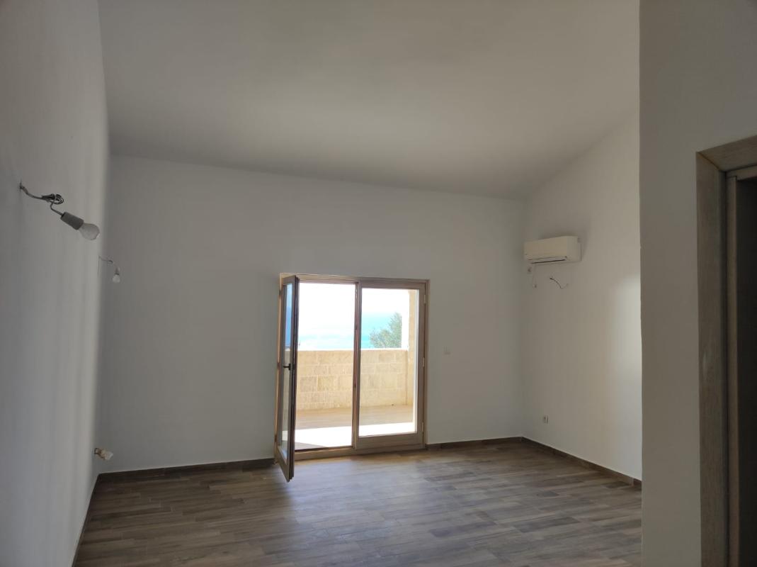 Einzimmerwohnung mit Panorama-Meerblick, Rejevici