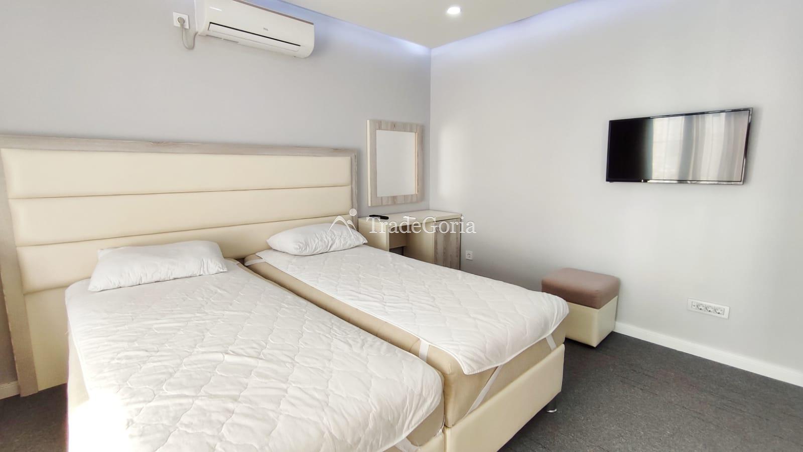 Hotel in Sutomore, 800m2, 80 meters from the sandy beach
