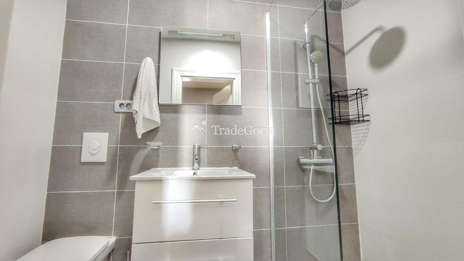 Hotel in Sutomore, 800m2, 80 meters from the sandy beach