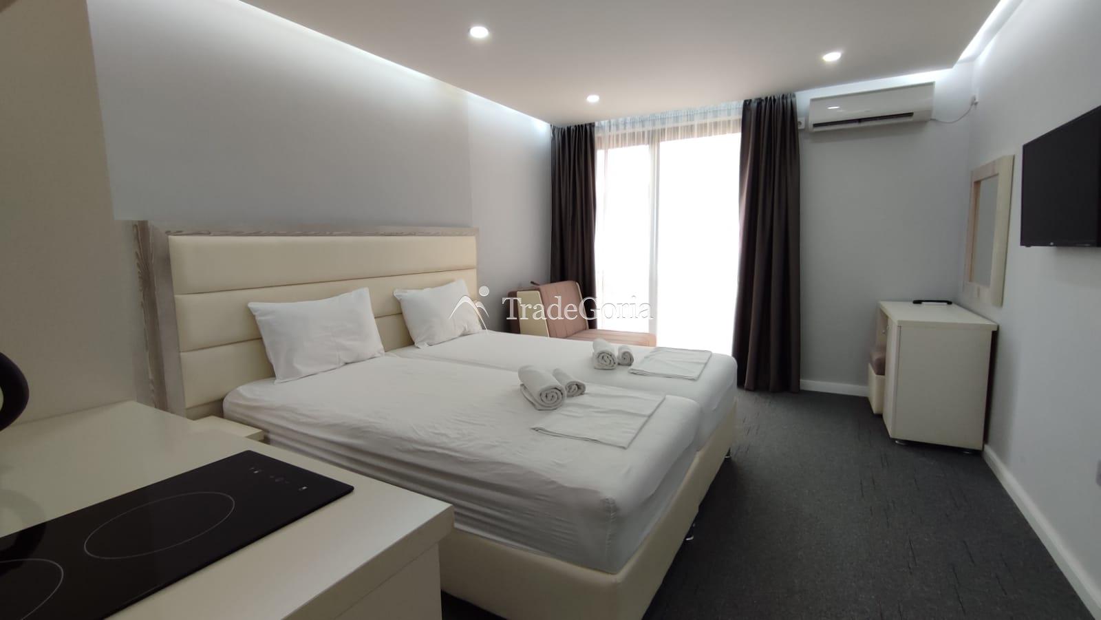 Hotel in Sutomore, 800m2, 80 meters from the sandy beach