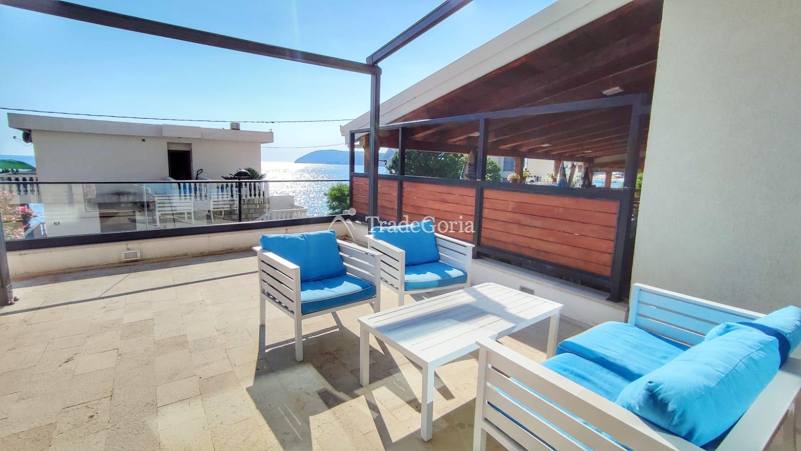 Hotel in Sutomore, 800m2, 80 meters from the sandy beach