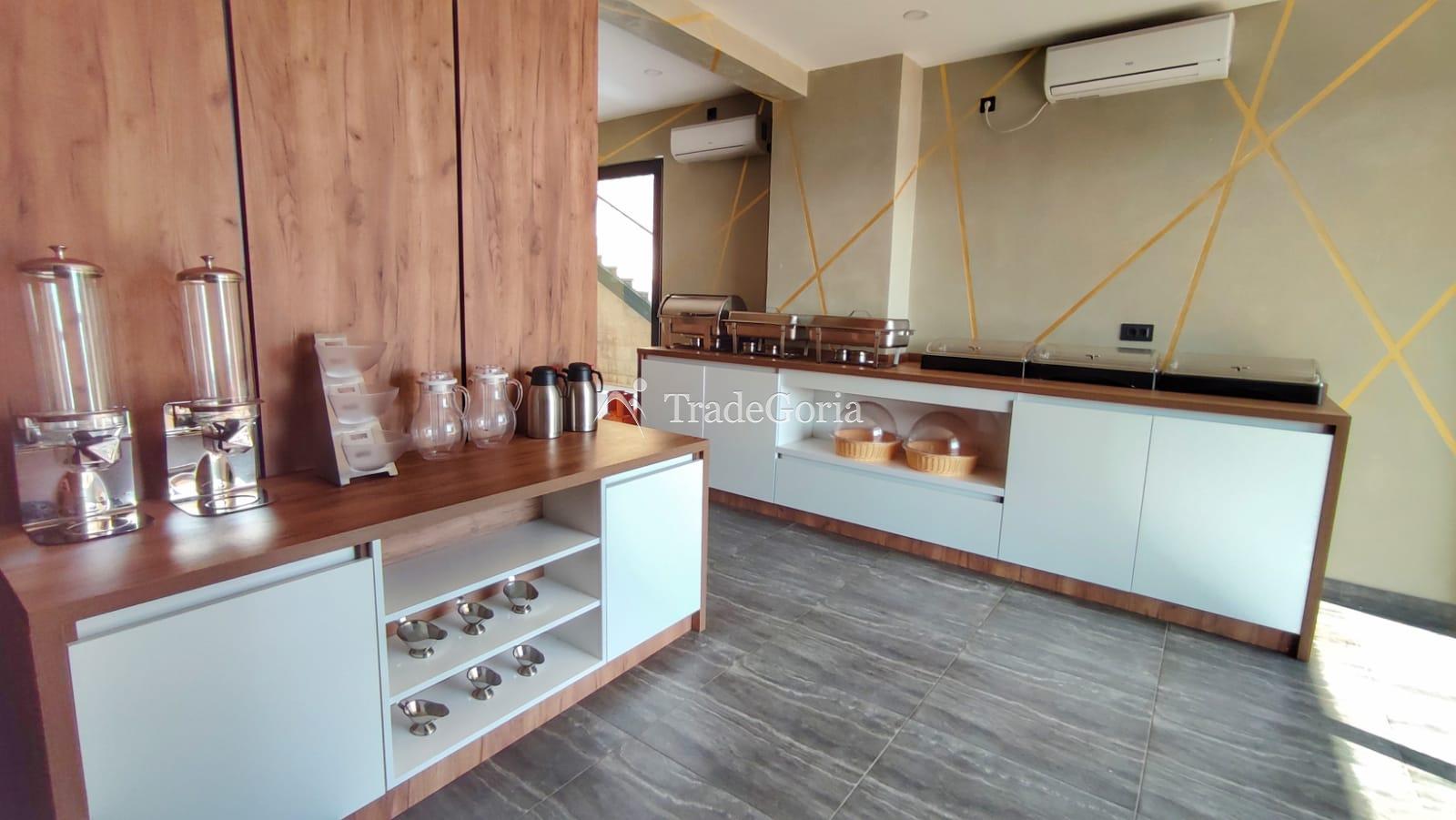 Hotel in Sutomore, 800m2, 80 meters from the sandy beach