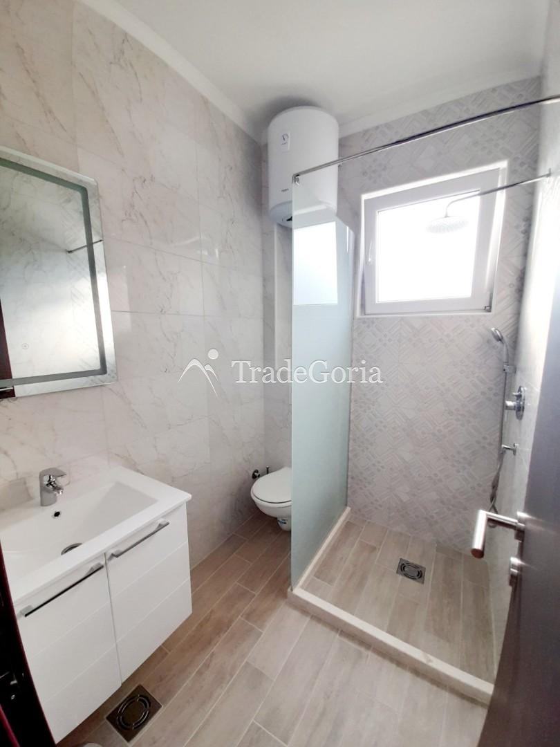 Hotel in Sutomore with 12 apartments, pool, 200 meters to the sea
