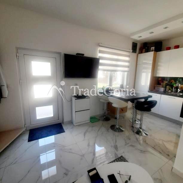 Hotel in Sutomore with 12 apartments, pool, 200 meters to the sea