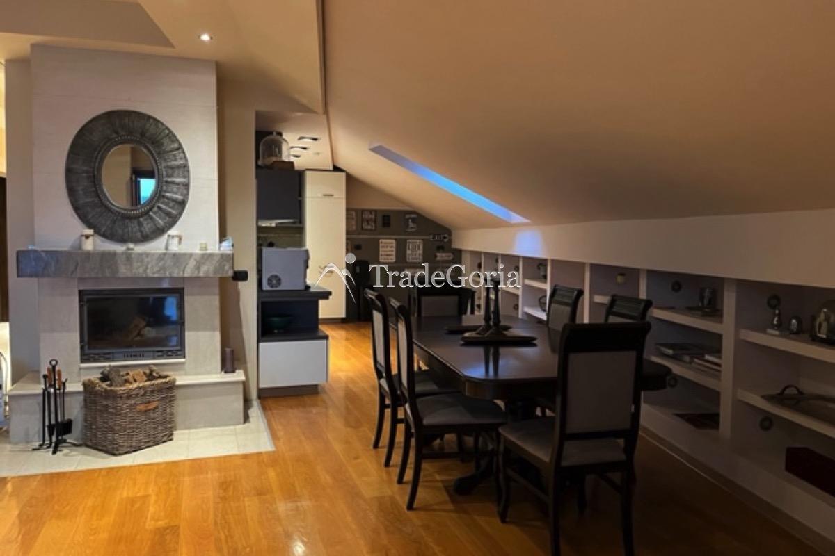 Penthouse by the Sea - 650,000 euros