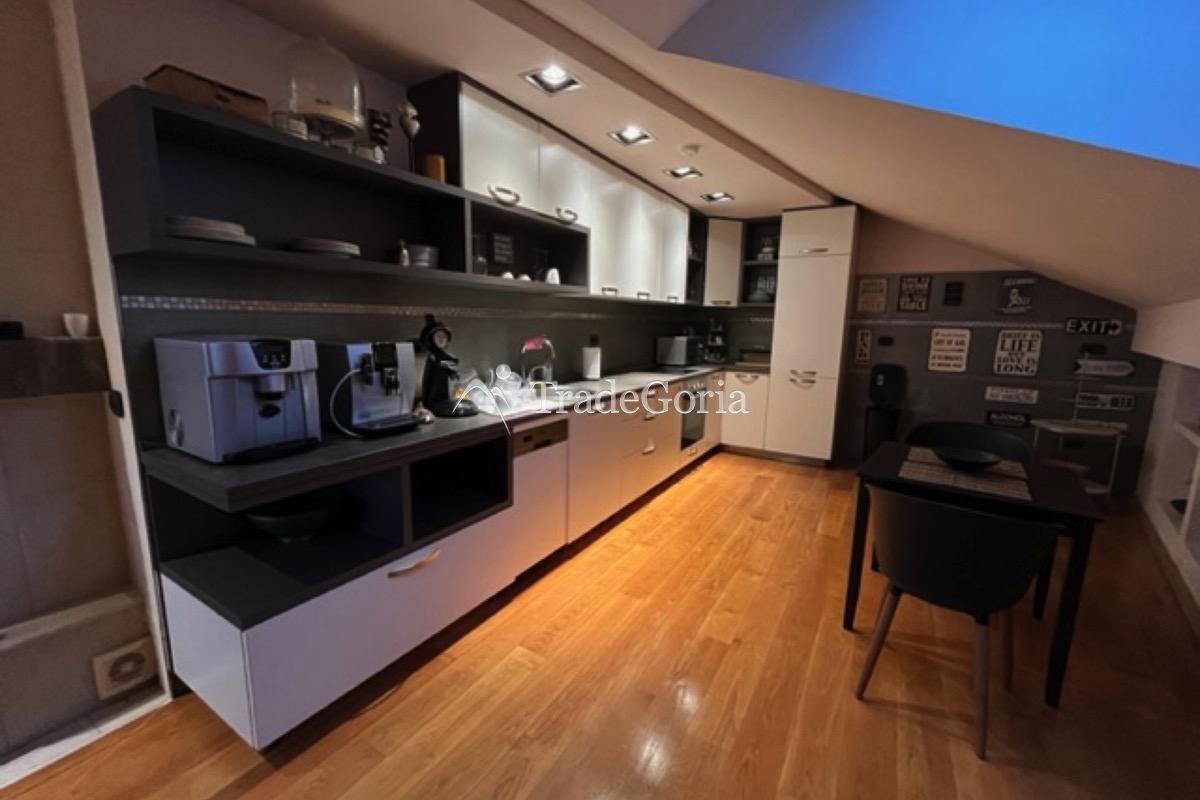 Penthouse by the Sea - 650,000 euros