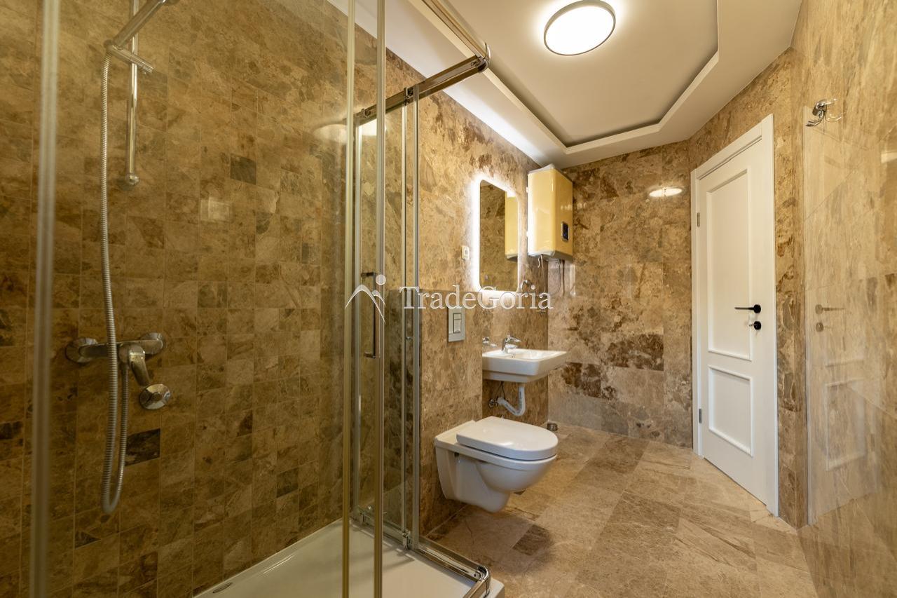 Penthouse with 3 bedrooms and panoramic sea views