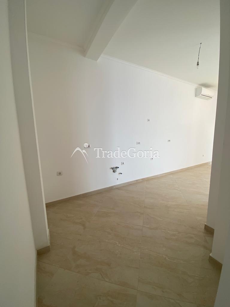 Penthouse u kompleksu na 1. liniji