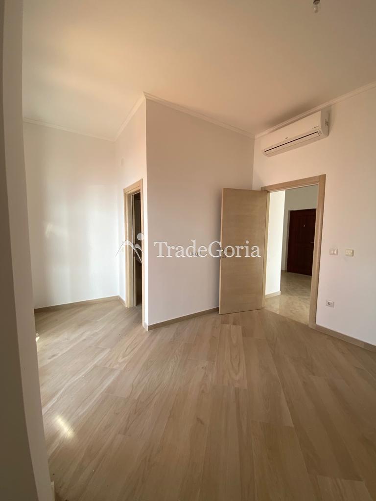 Penthouse u kompleksu na 1. liniji