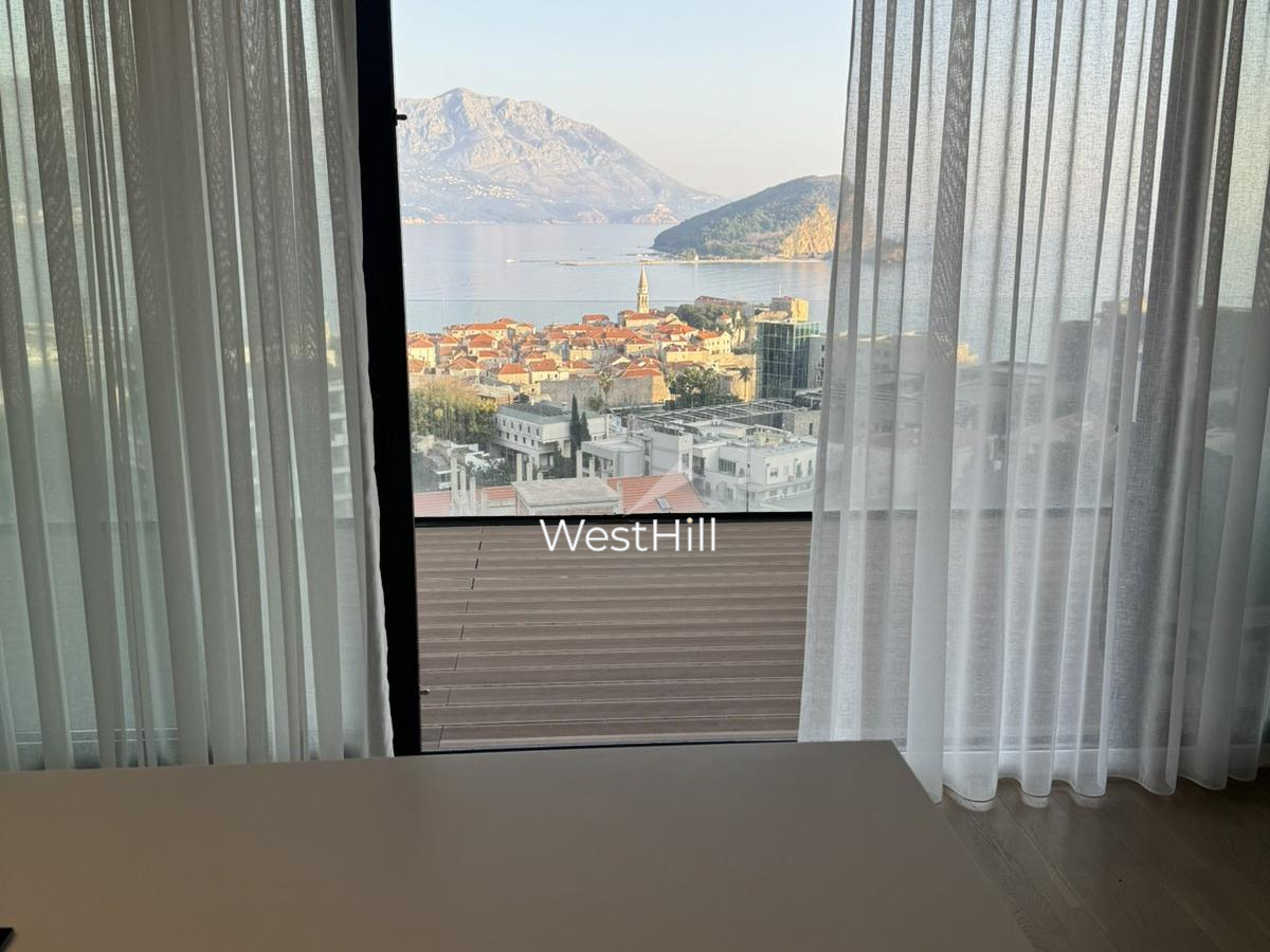 Penthouse in a prestigious residential complex