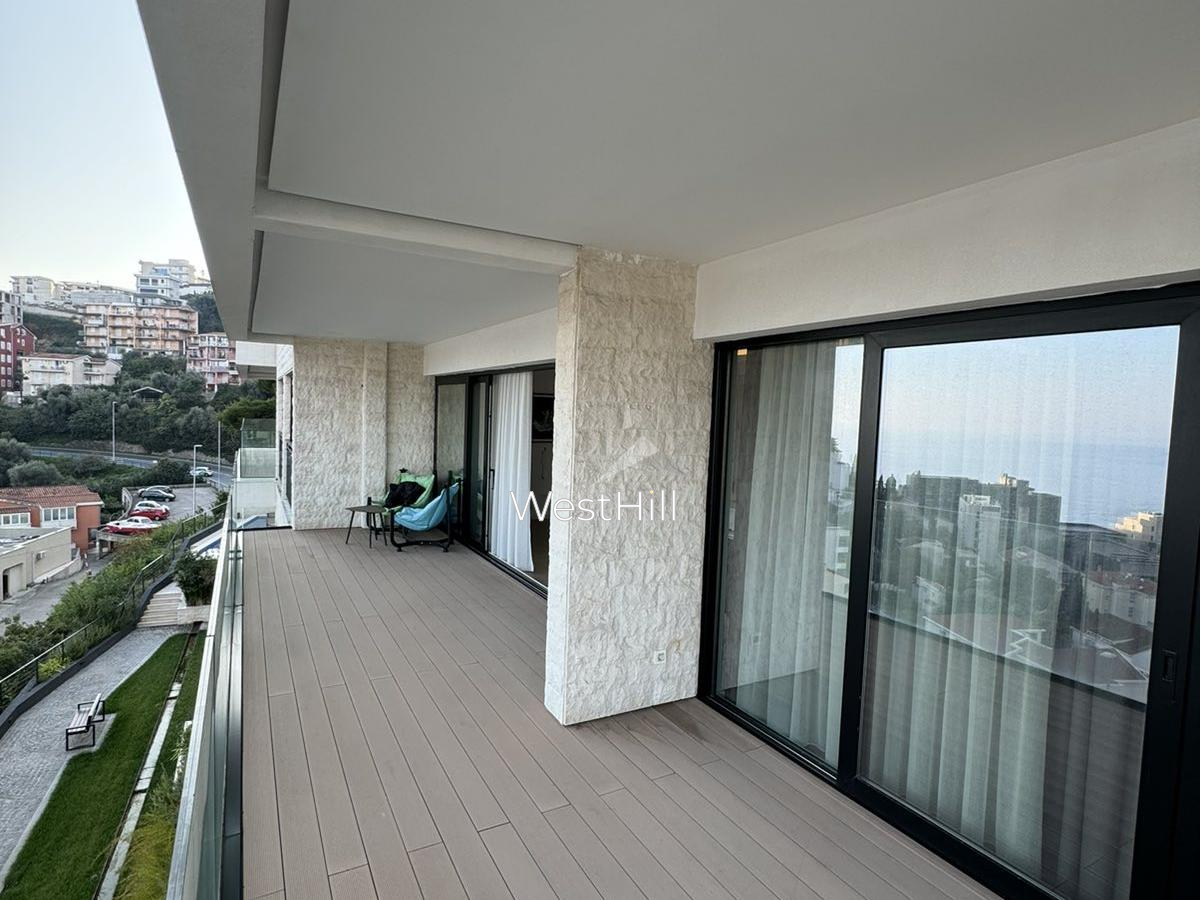 Penthouse in a prestigious residential complex