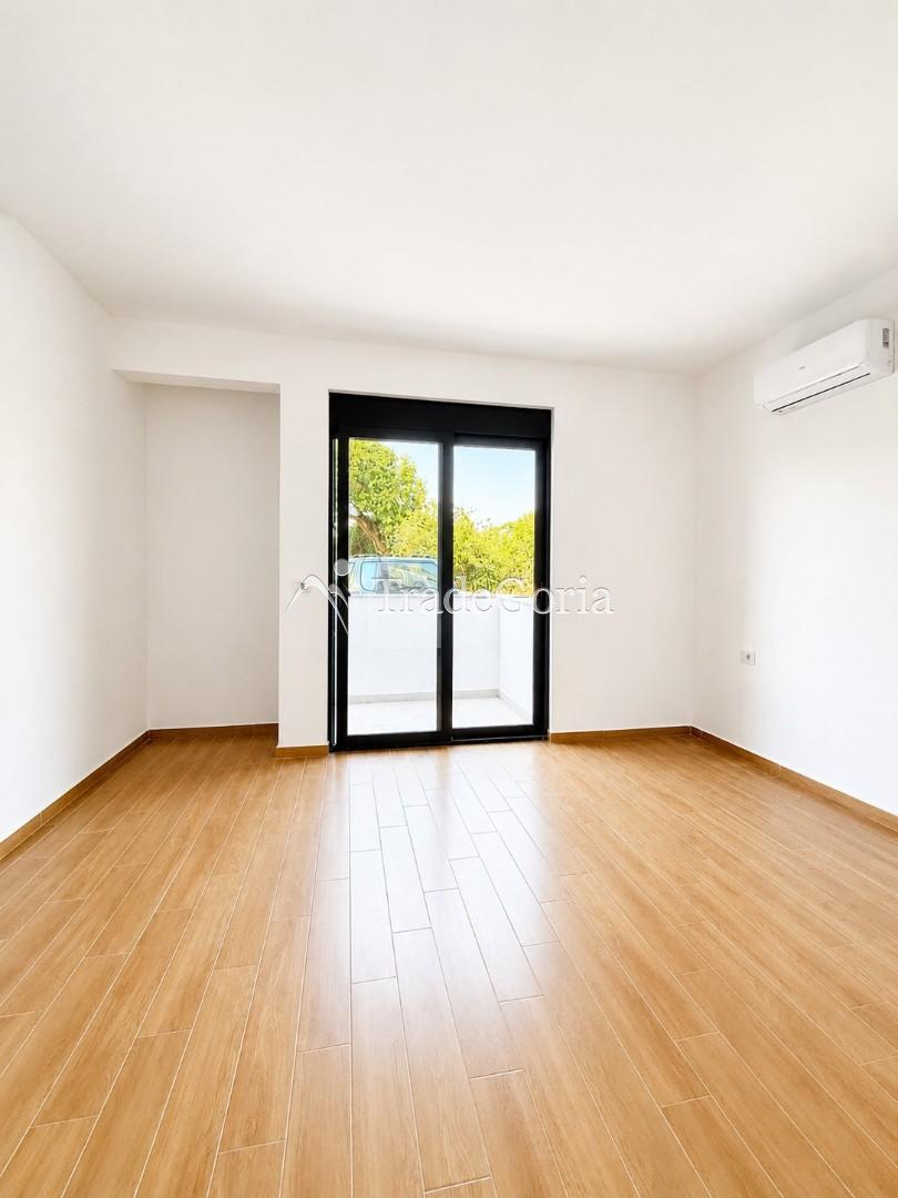 Пинеш, Ульцинь, 76 м², квартира с двумя спальнями, новостройка