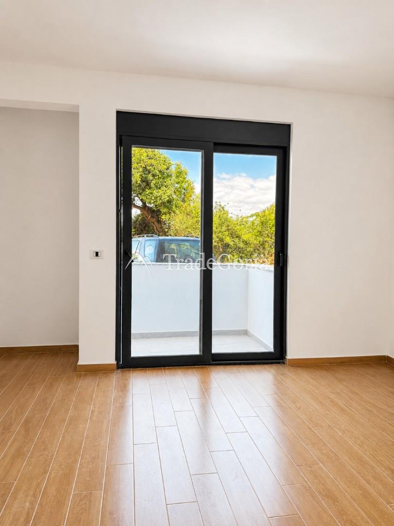 Пинеш, Ульцинь, 76 м², квартира с двумя спальнями, новостройка