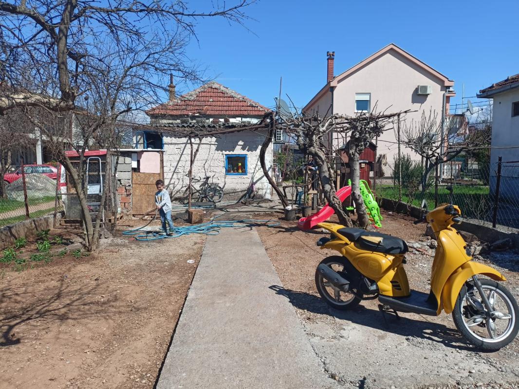 Plot 647m2 300 m from the river Morača in Podgorica