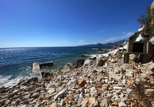 Plot of the land for sale Rezevici, to the sea 140м, sea view