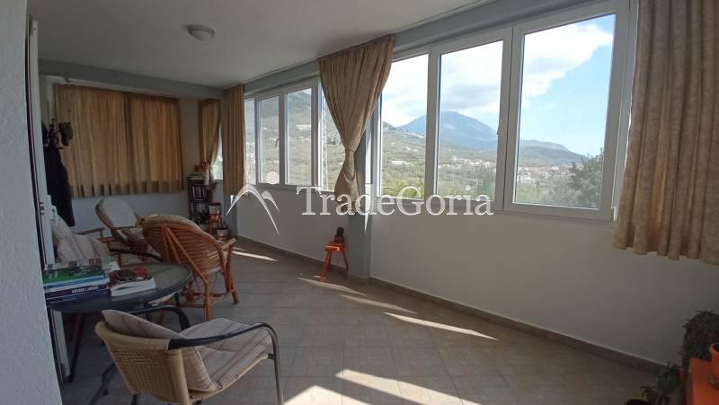 House for Sale in Shushan, Bar with Mountain and City Views
